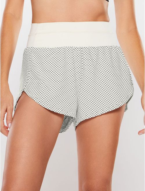 Shorts Texturizado Essentials