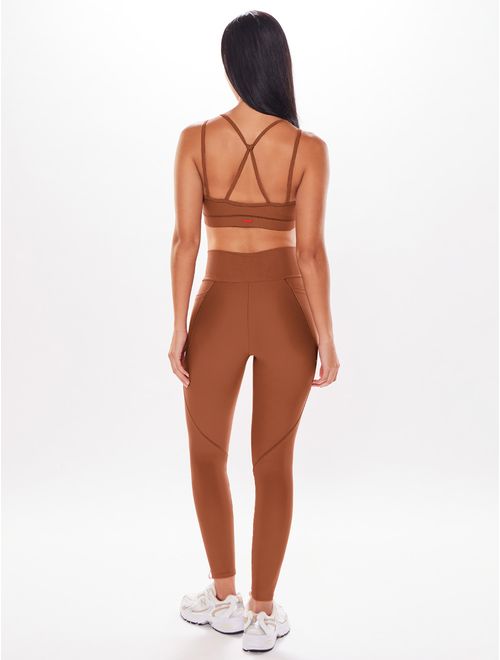 Top Alça Cruzada + Calça Legging com Recortes Light